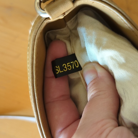 Fossil Woven Crossbody Bag - Picture 4 of 6